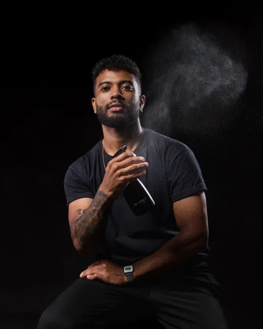 Retrato profissional masculino em estúdio